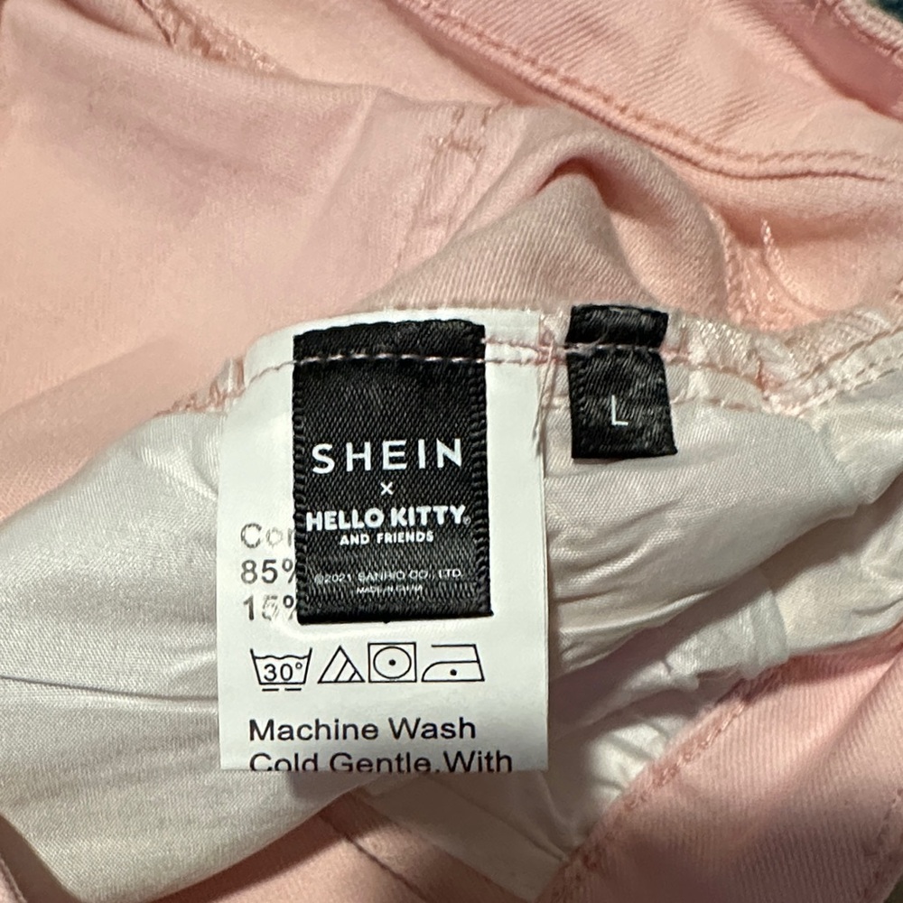 Hello Kitty Bow Light Pink Mini Skirt Large - Picture 2 of 6